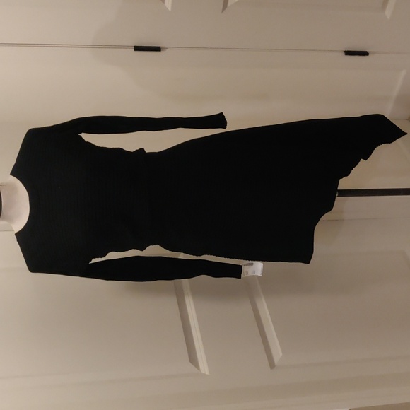 New!Love Token Black Asymmetrical Knit Sweater Dress Long Sleeves Sz Med - Picture 5 of 13
